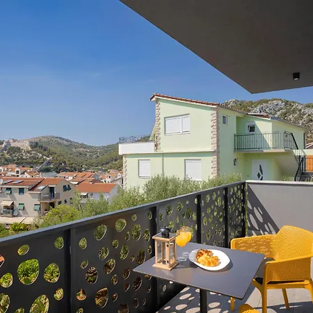 Apartament Modern, 2 Bedroom Hvar Town