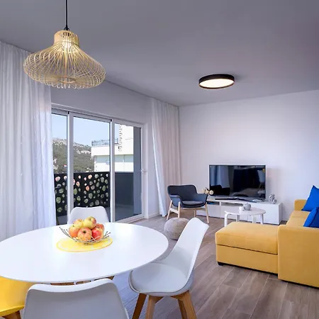 아파트 Modern, 2 Bedroom *