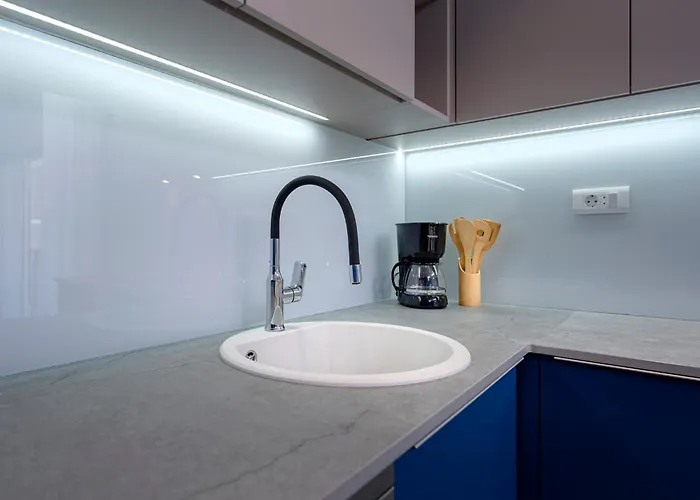 Modern, 2 Bedroom Апартаменты *