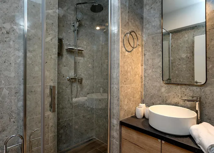 Modern, 2 Bedroom Хвар