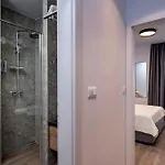 Modern, 2 Bedroom Appartamento *